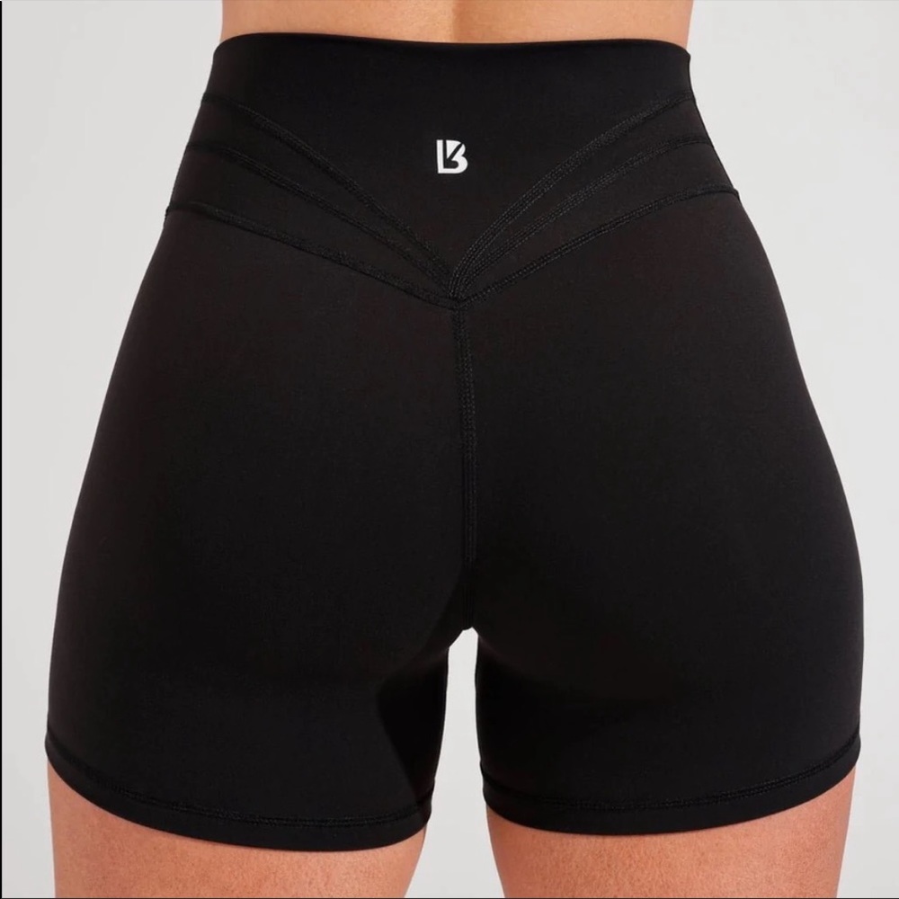 Buffbunny legacy shorts medium in black